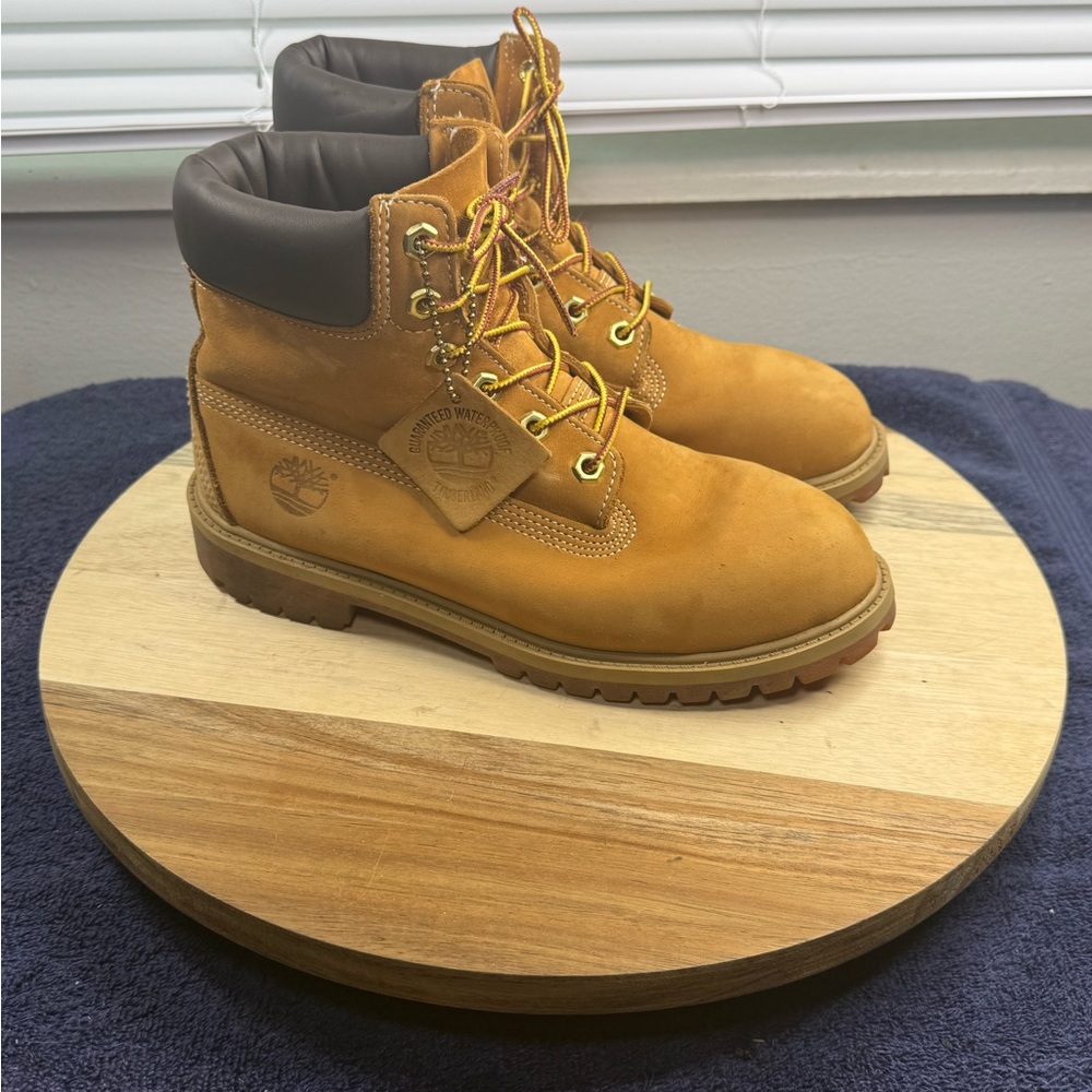 Timberland Wheat/Tan Nubuck Waterproof Work Boots (Men’s 5.5 Women’s 7)